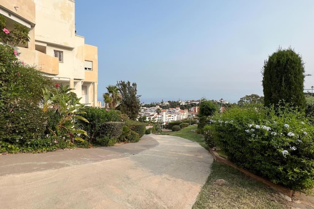 Appartamento Vistas Mar Y Montana Benalmádena Esterno foto